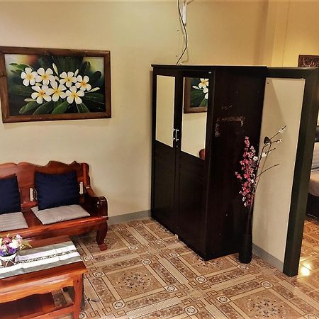 Eidi Homestay Nong Kung Si Dış mekan fotoğraf