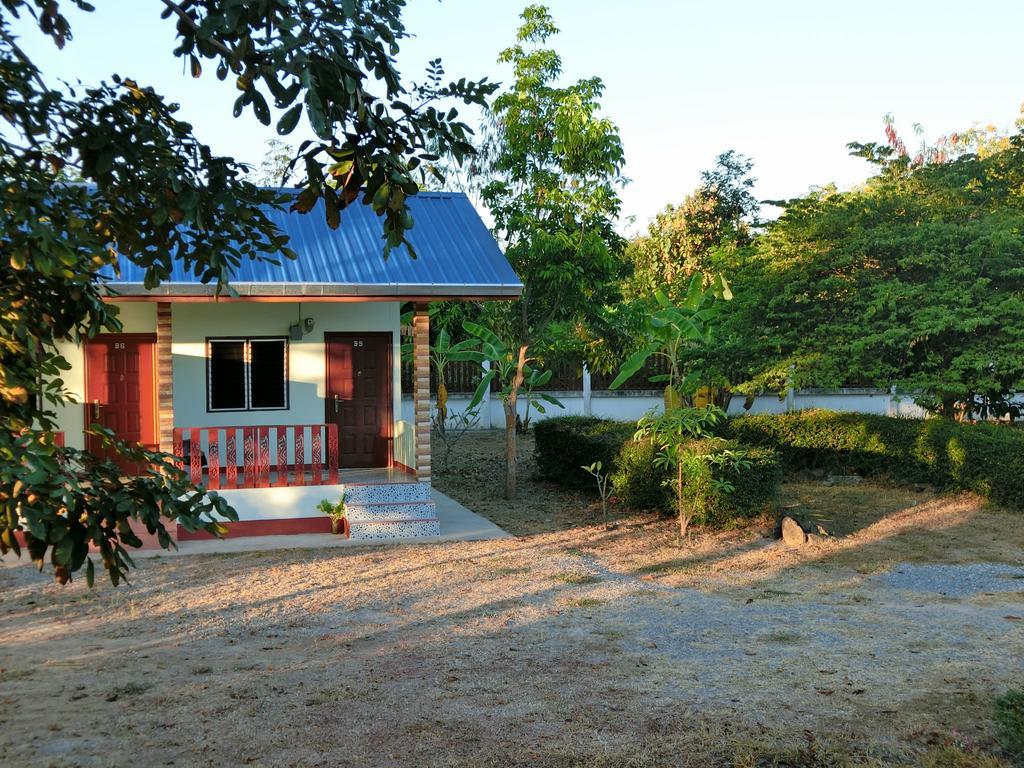 Eidi Homestay Nong Kung Si Dış mekan fotoğraf