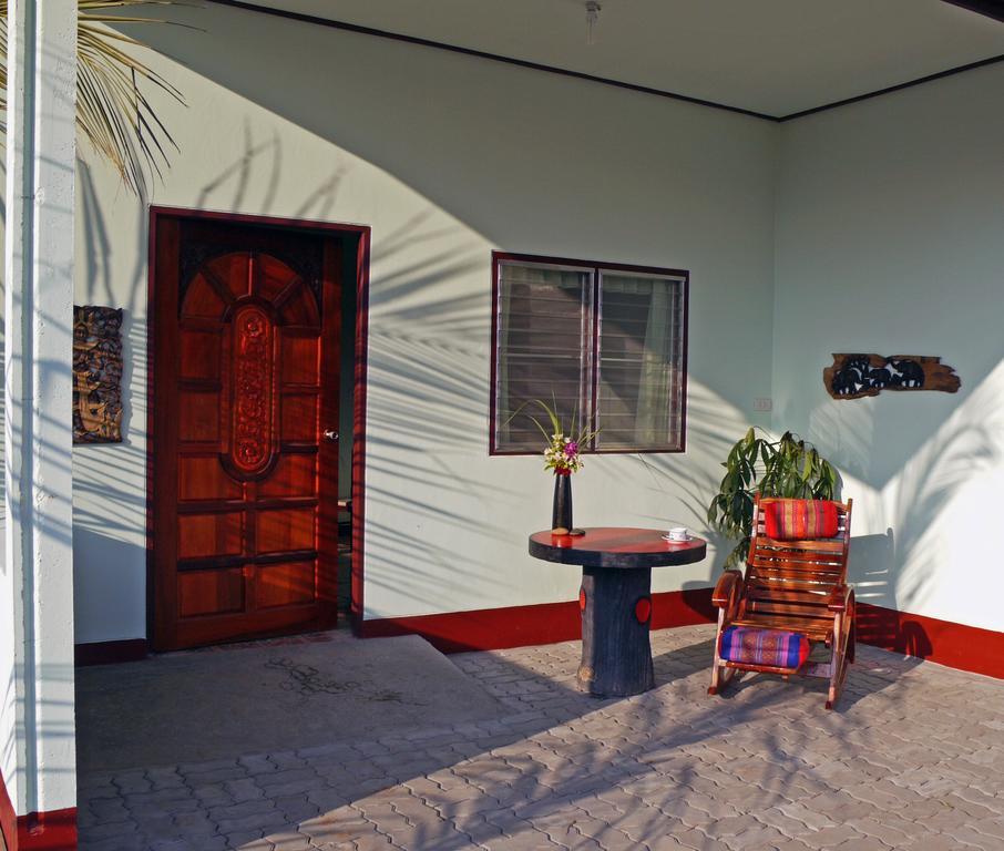 Eidi Homestay Nong Kung Si Dış mekan fotoğraf